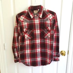 Levi Strauss Long Sleeve Pearl Snap Shirt